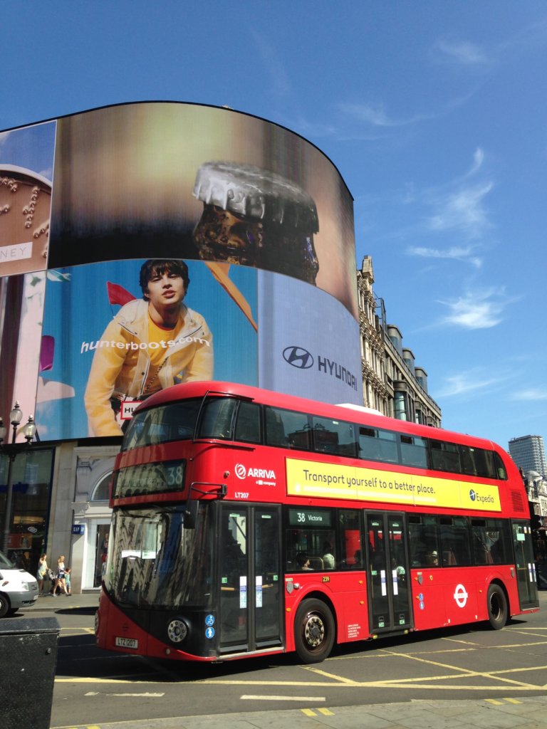 Piccadilly Street