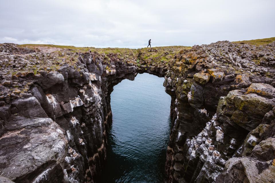 6 Tips For Traveling Solo Like A Boss