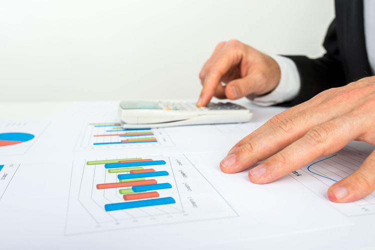 2 Travel Stocks Slapped With Downgrades