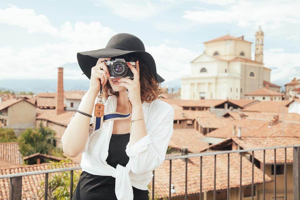 travel blogger